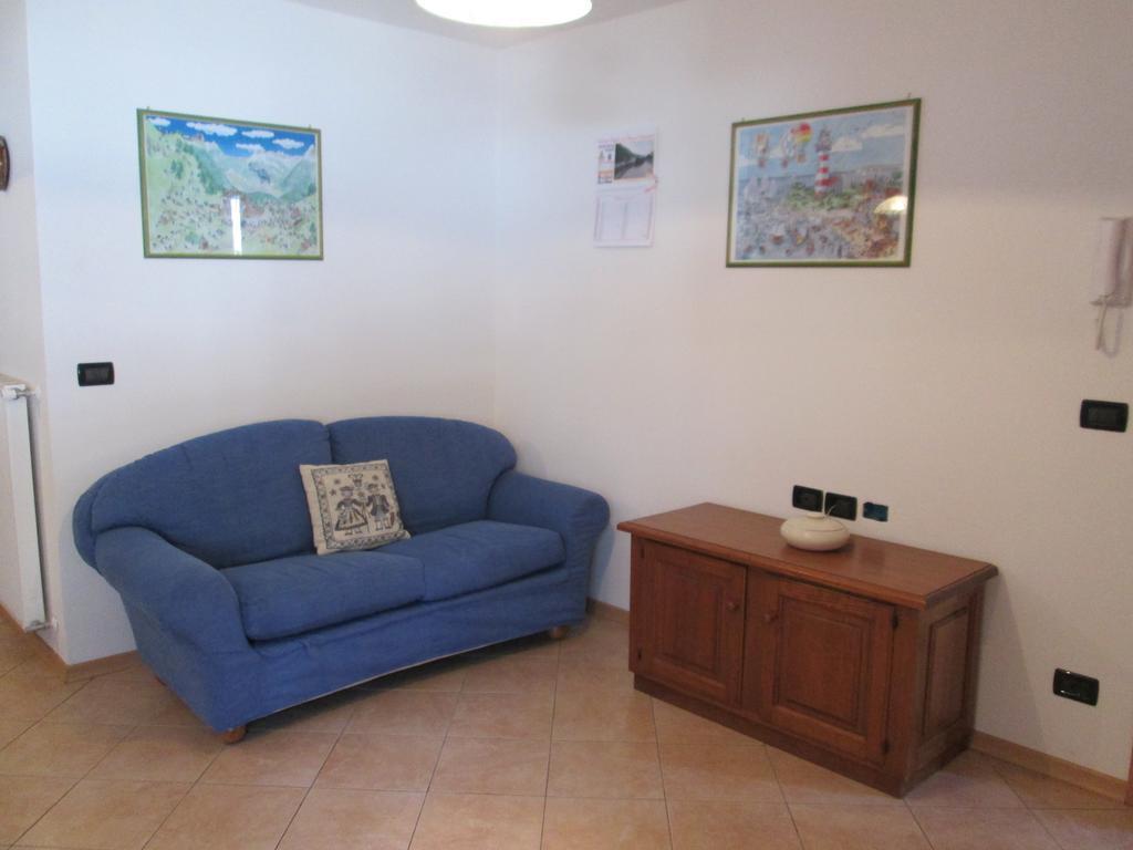 Debora Appartement Roncegno Kamer foto
